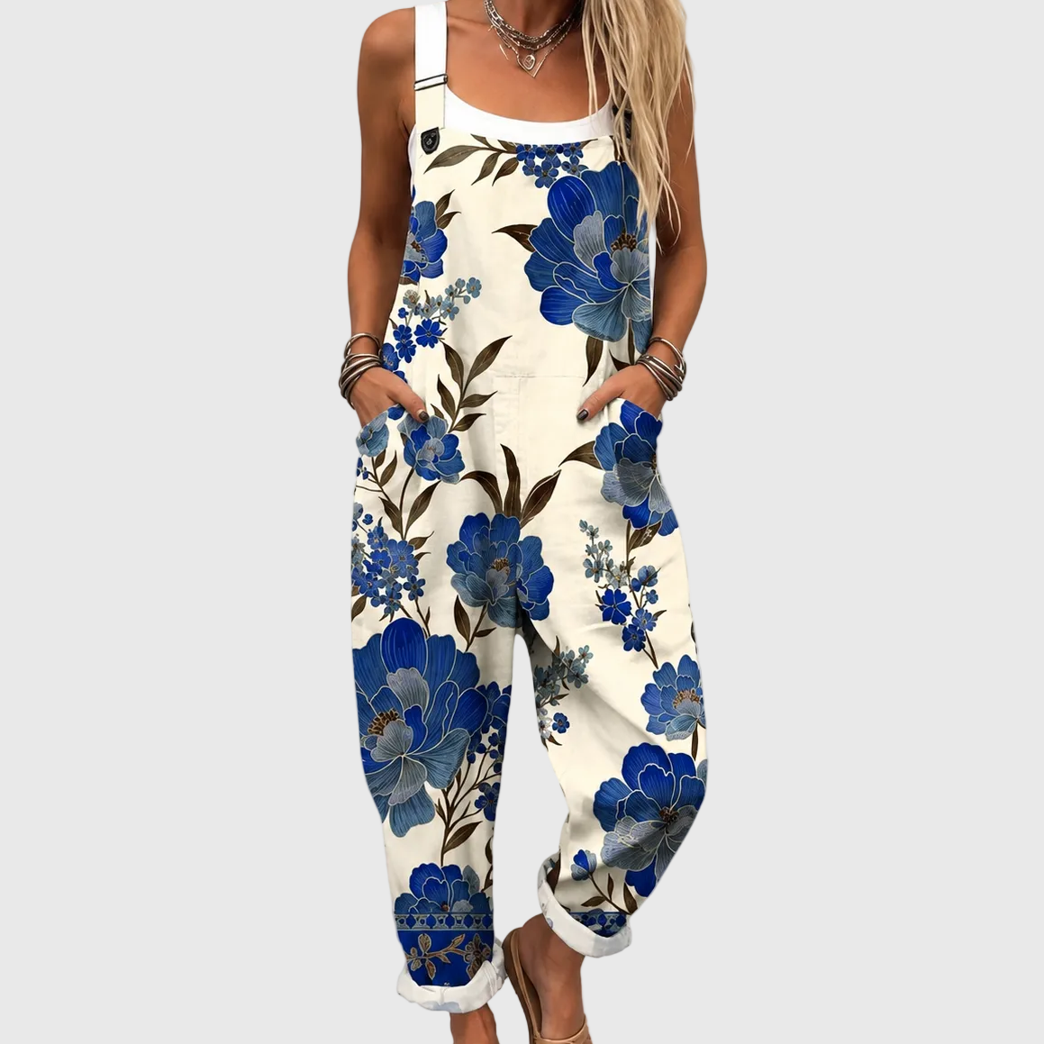 Mercedes | Peto azul con flores