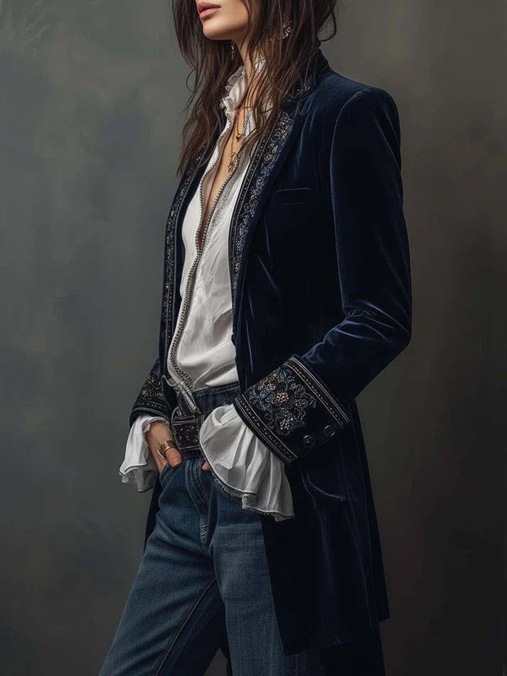 Nuria | Elegante chaqueta de terciopelo