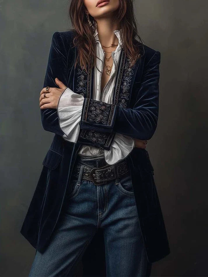 Nuria | Elegante chaqueta de terciopelo