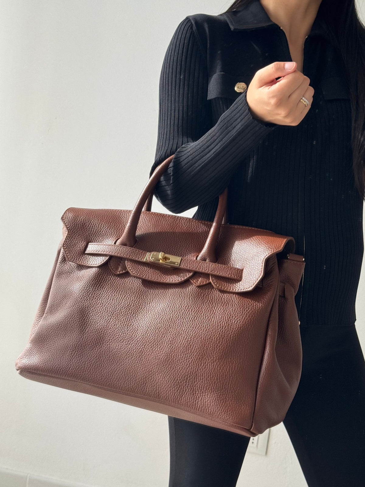 Bolso Jane: tamaño grande, con correa larga