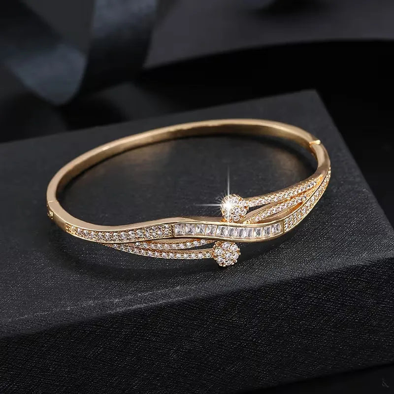 Olivia | Pulsera con detalles de circonitas