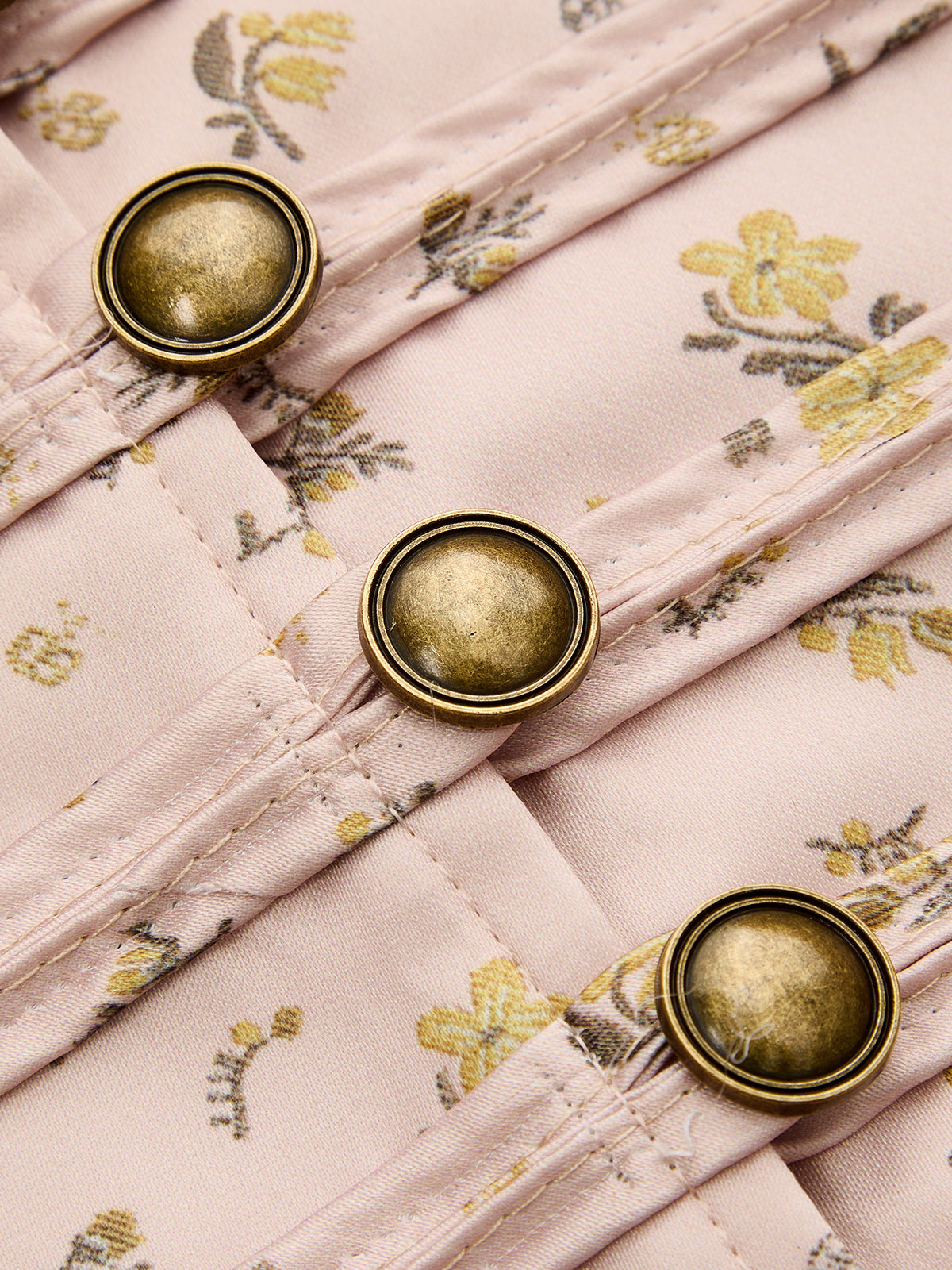 Chaqueta Napoleón con cuello mao y estampado floral discreto