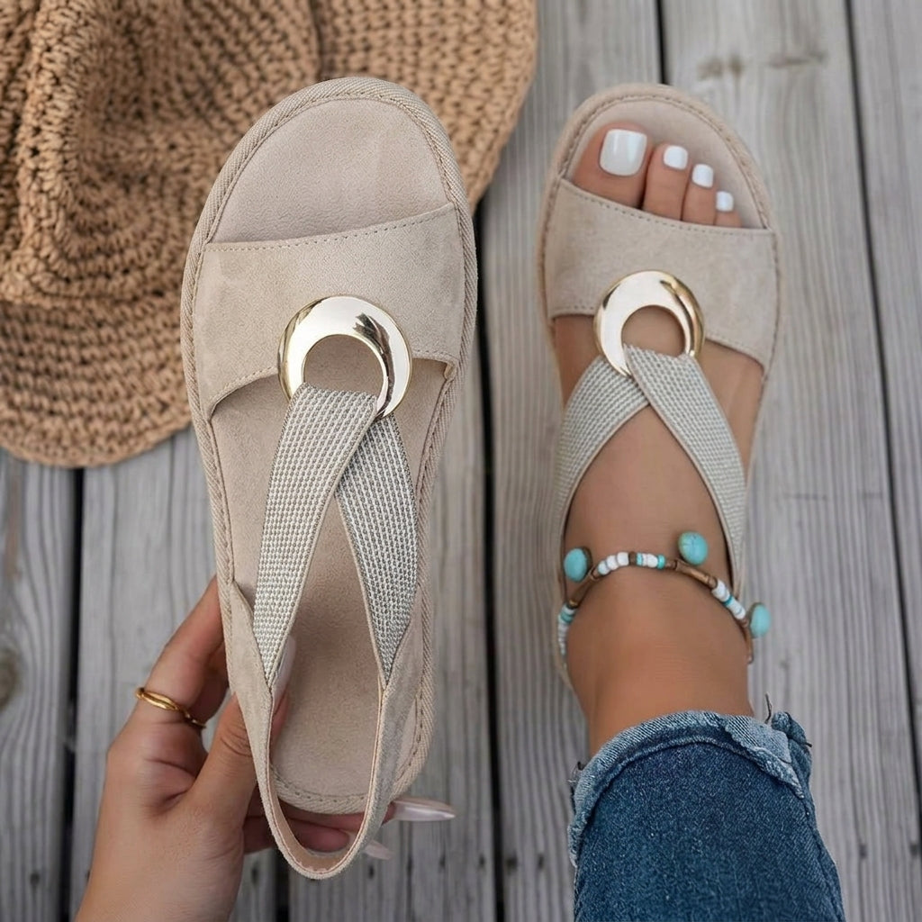 Ilenia | Sandalias con bandas cruzadas y plantilla acolchada