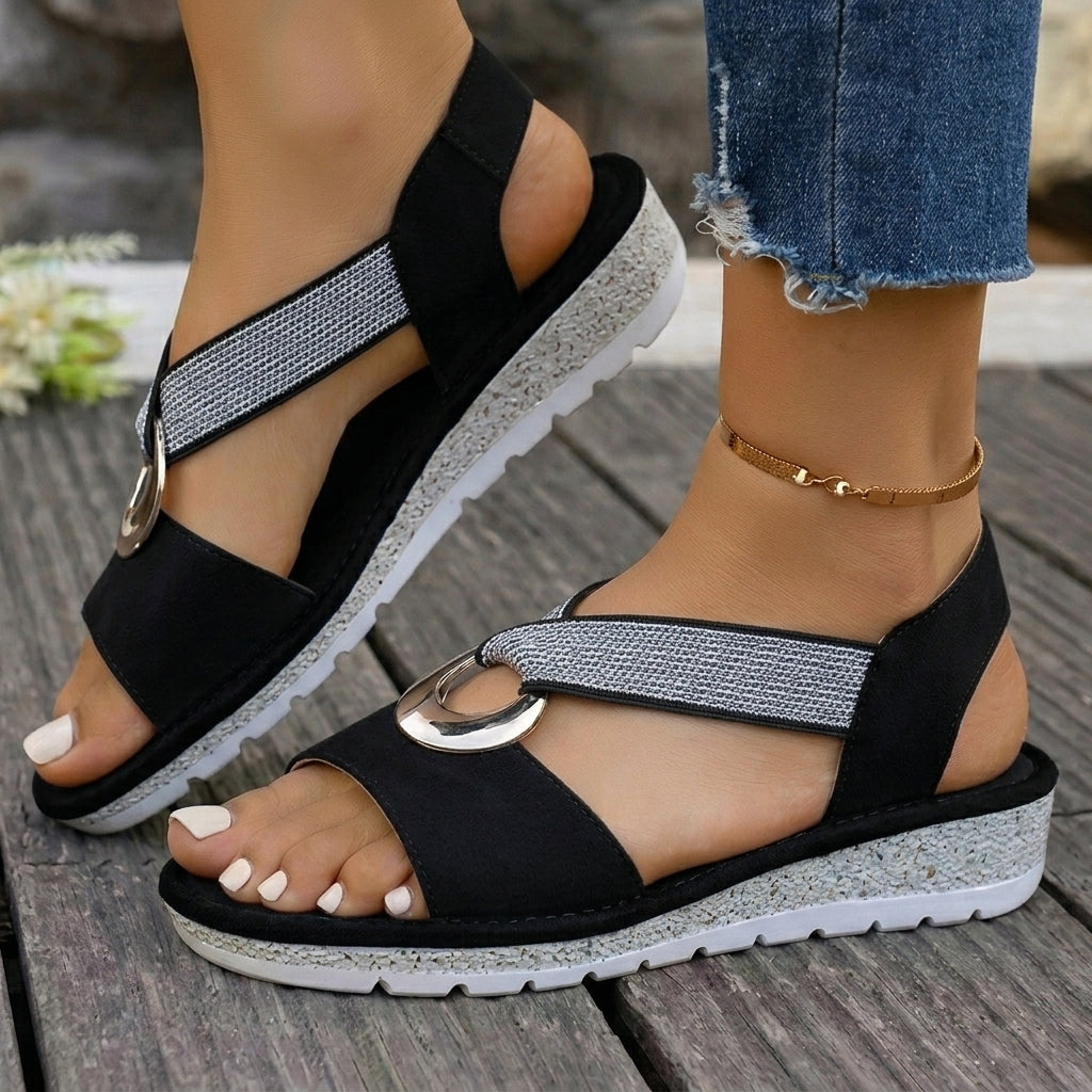 Ilenia | Sandalias con bandas cruzadas y plantilla acolchada
