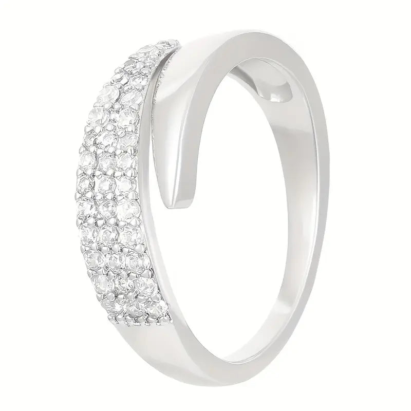 Maddalena | Anillo con piedras brillantes