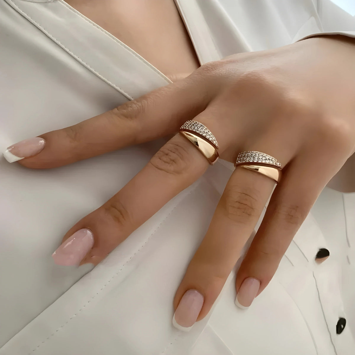 Maddalena | Anillo con piedras brillantes