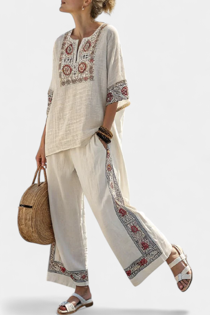 Tameric | Conjunto de sofisticada blusa cruda bordada y pantalones holgados